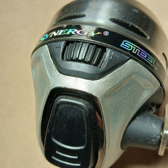 Zebco Other - Lot Of (2) Fishing Reels Zebco Pro Staff Baitcast + Shakespeare Synergy Closed